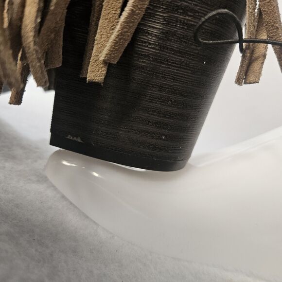 NWT Mossimo Sz 6.5 Brown Fringe Cowboy Bootie - Picture 3 of 6